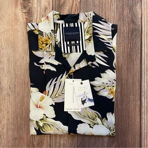 Mens Hawaiian style shirt small